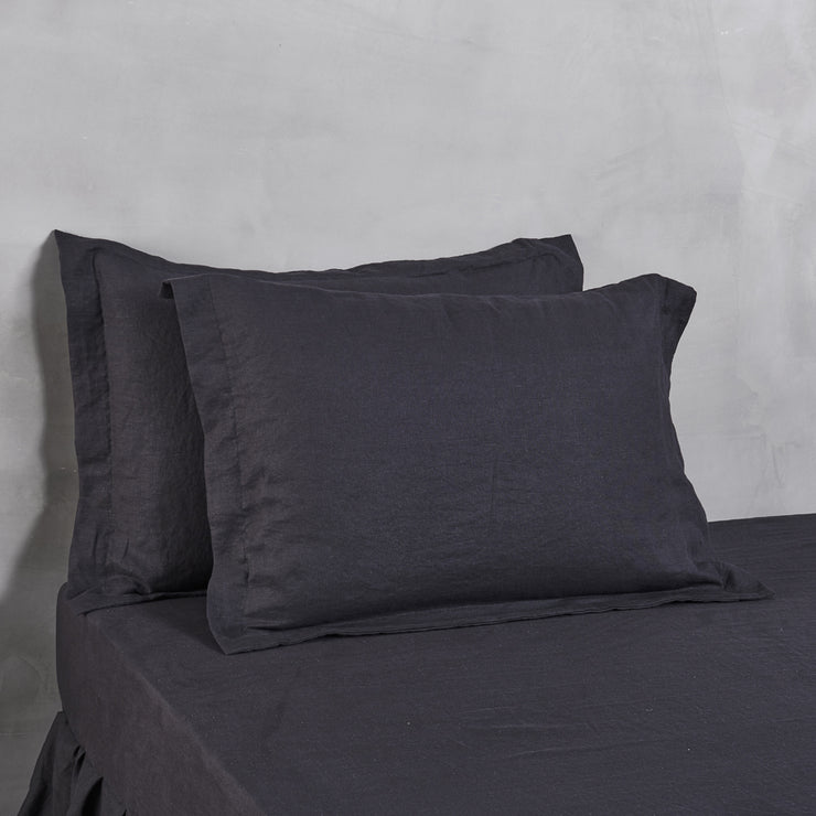 Flanged Linen Pillowcases Black - Linenshed
